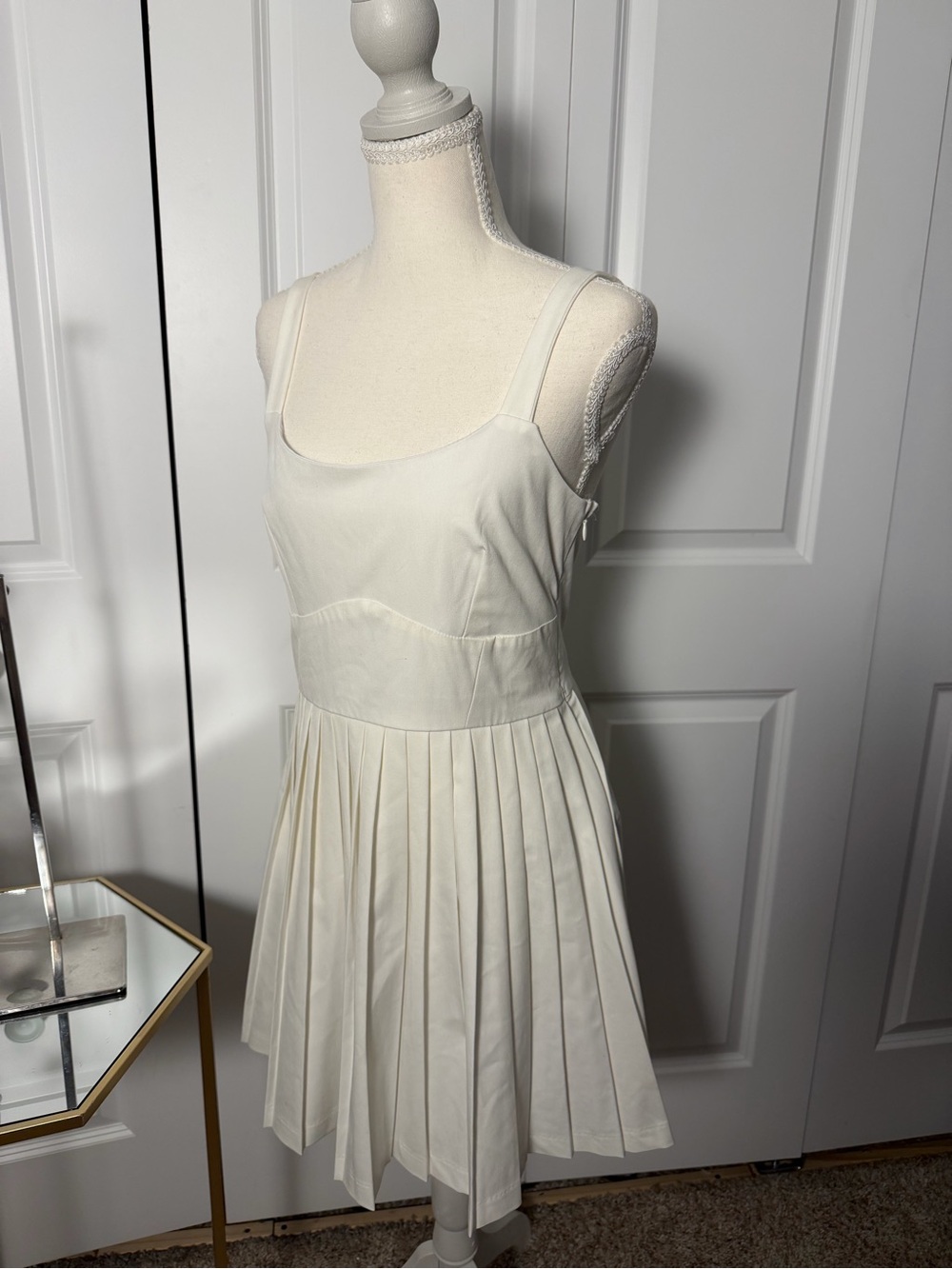 Women's white Pleated tennis pickleball Sleeveless short Dress